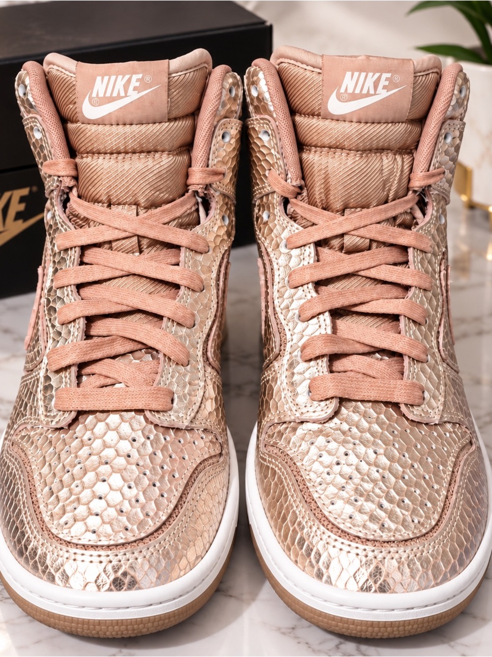 Nike RARE Metallic Rose Gold High Bronze Snake Pack 644411-900 Size 5.5Y/7.5W